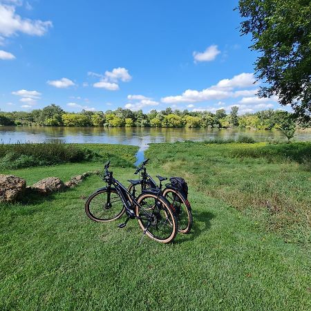 Apartmán Aux Nids D'Hirondelles Pouilly-sur-Loire Exteriér fotografie
